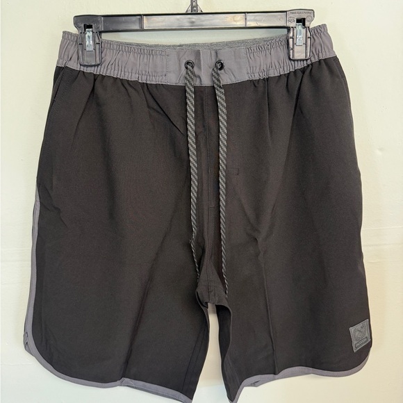 Dixxon the Chad Board trunk Shorts Men’s Size Small Black Gray  Elastic Waist - Picture 1 of 7